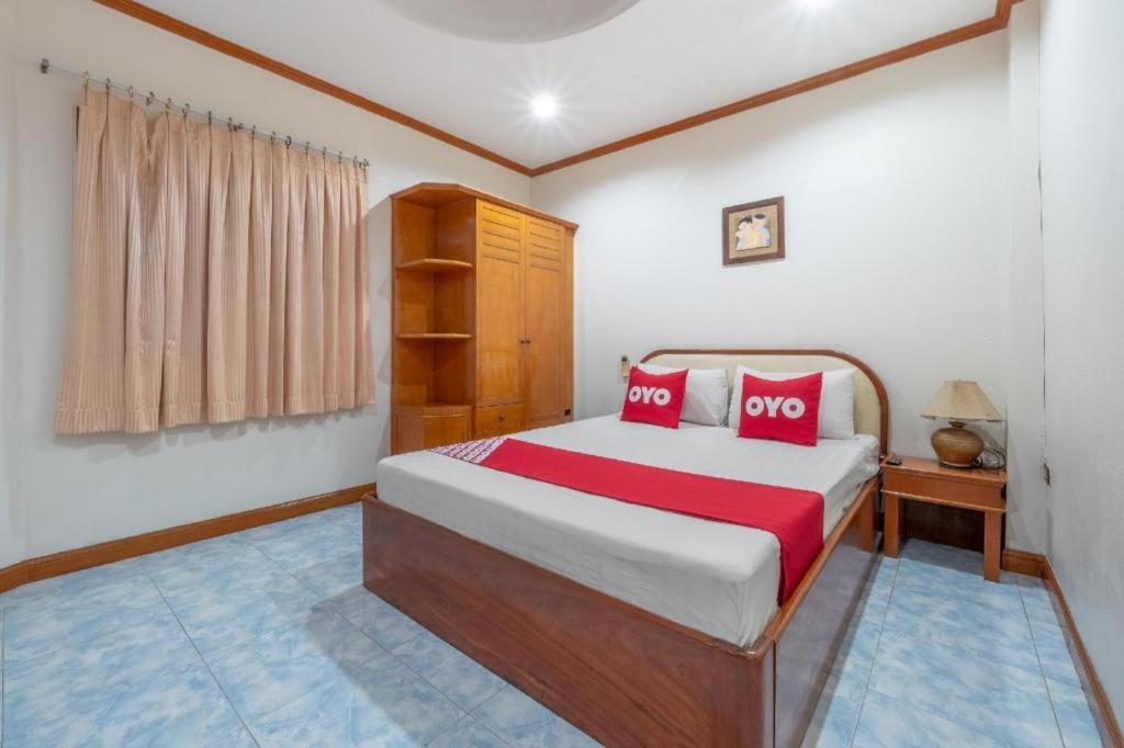 Oyo 1125 Chokdee Inn Pattaya Eksteriør bilde