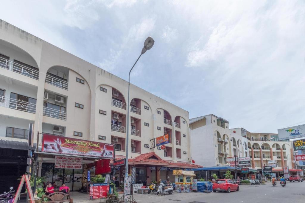 Oyo 1125 Chokdee Inn Pattaya Eksteriør bilde