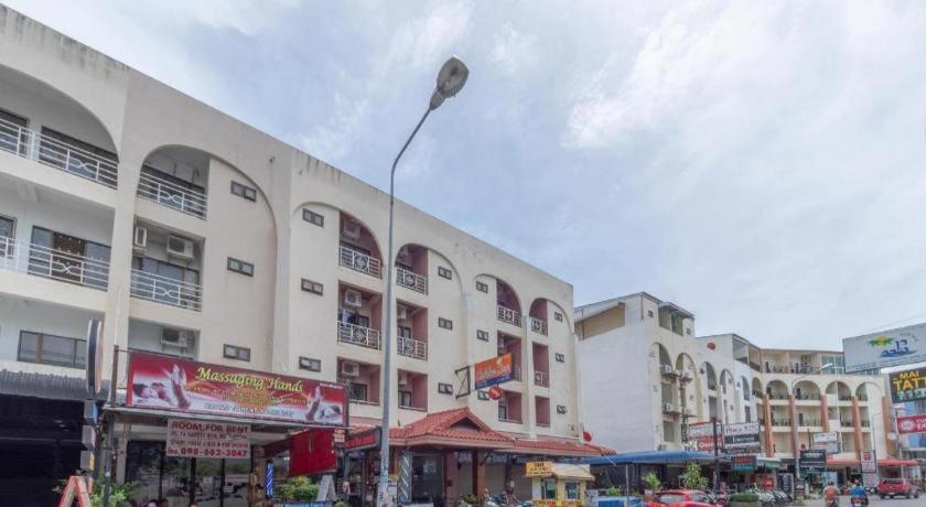 Oyo 1125 Chokdee Inn Pattaya Eksteriør bilde