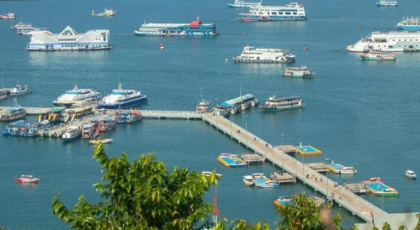 Oyo 1125 Chokdee Inn Pattaya Eksteriør bilde