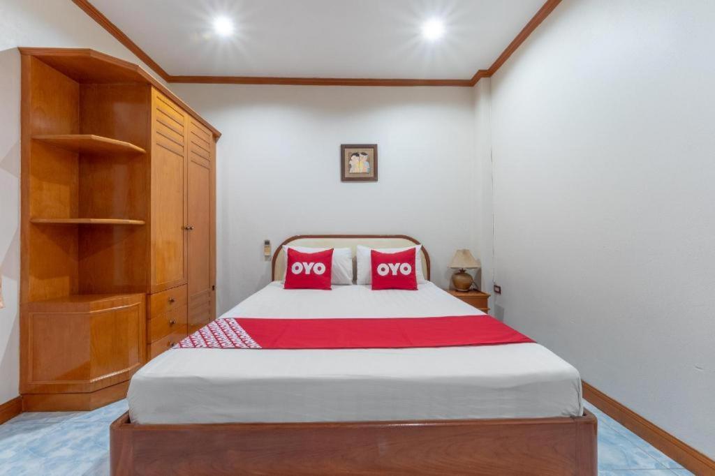 Oyo 1125 Chokdee Inn Pattaya Eksteriør bilde